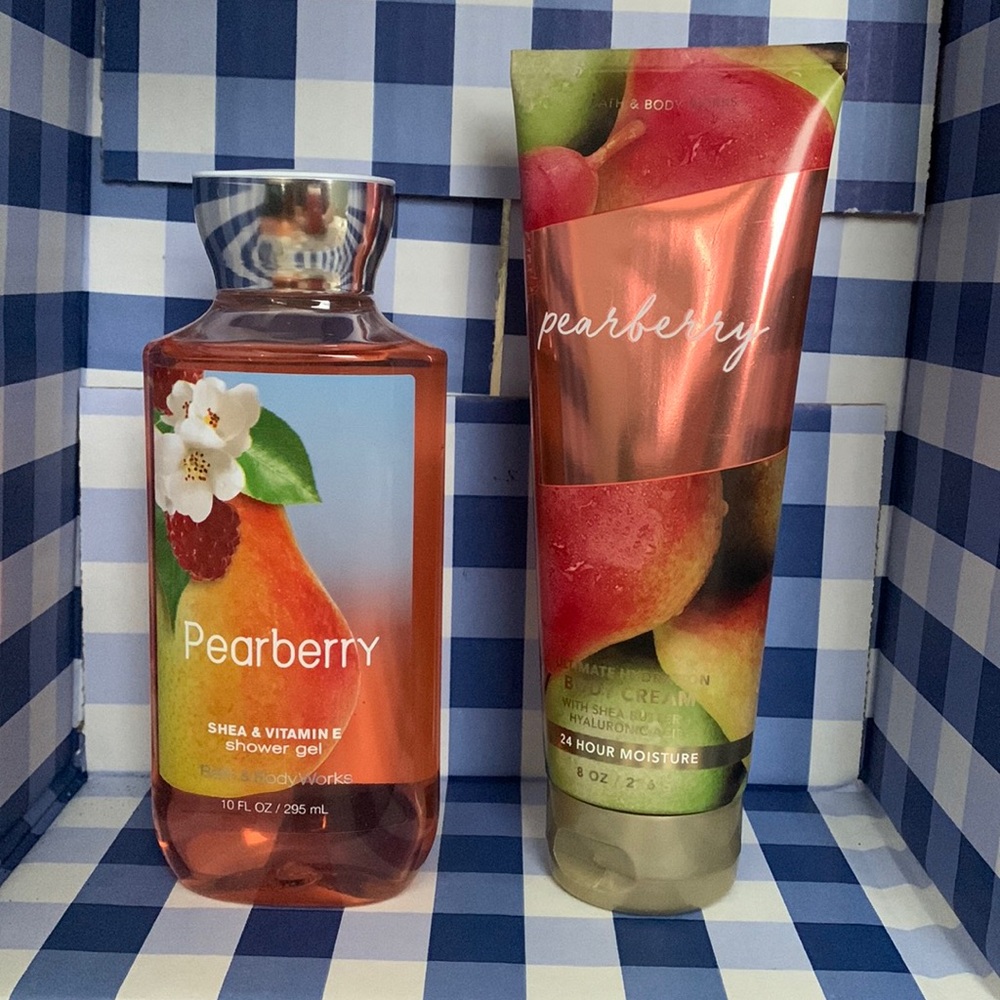 New Bath and Body Works Pearberry shower gel and body cream.